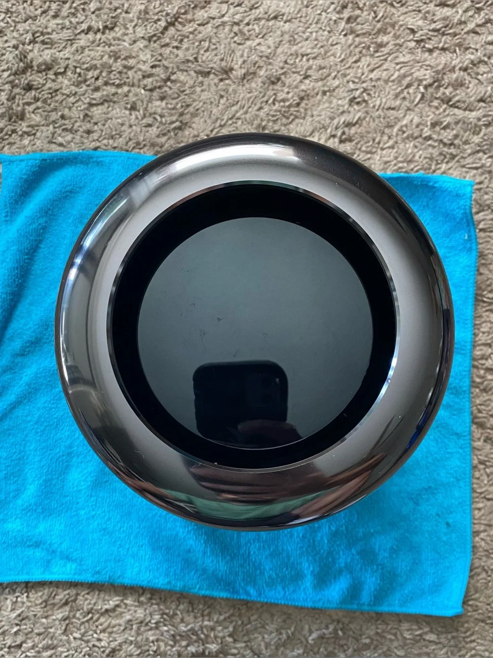 Apple (Late 2013) Mac Pro A1481 or Trash can - no HD SSD